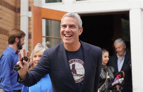 andy cohen nude|Watch What Happens When Andy Cohen Recreates Nude Photo。